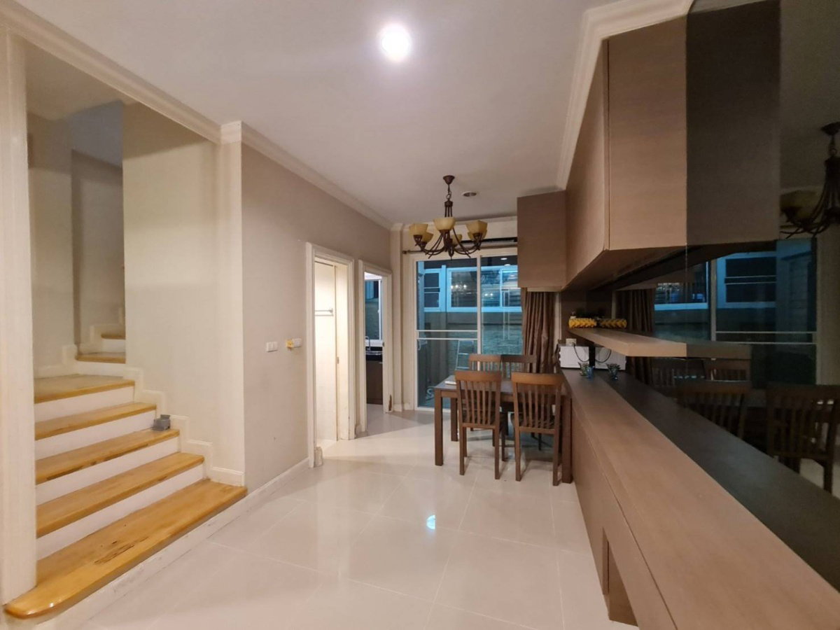 รูป  ให้เช่า ทาวน์โฮม 3 ชั้น   โครงการ บ้านกลางเมือง Urbanion เกษตร-นวมินทร์ 2 (ลาดปลาเค้า 79) - รูปที่ 3/10