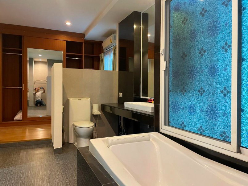 รูป ขายบ้านพร้อมผู้เช่าโครงการ Nirvana พระราม 9   3ชั้น ขนาด 38.5 ตรว. พื้นที่ใช้สอย 240 ตรม. 3 ห้องนอน  - รูปที่ 49/105