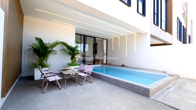 บ้านเดี่ยว วัดพระใหญ่ : HCAVR01 - ขายบ้านวิลล่า 4 ห้องนอน ออร่า วิลล่า