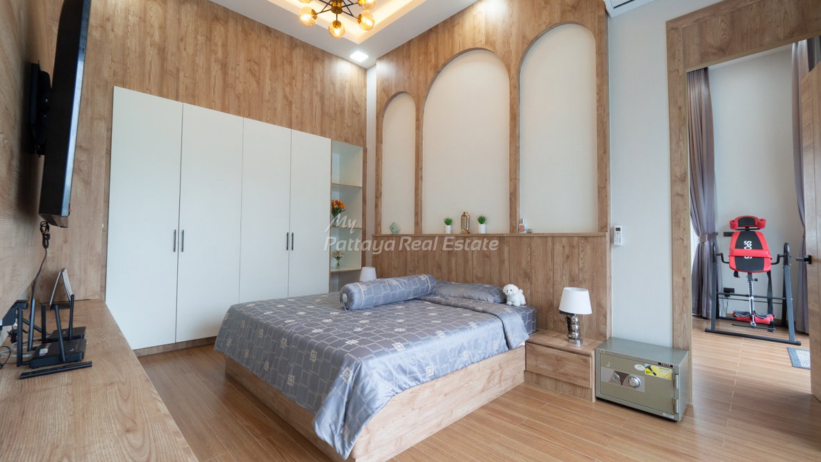รูป HE0035 - ขายบ้านวิลล่า 4+1 ห้องนอน ใกล้อ่างมาบประชัน - รูปที่ 22/27