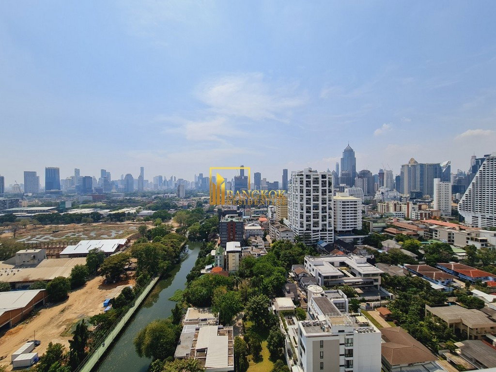 รูป Lake Green | 3 Bedroom Condo With Park Views - รูปที่ 10/31