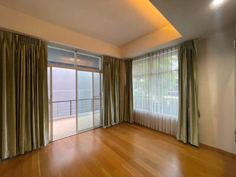 รูป ขายบ้านพร้อมผู้เช่าโครงการ Nirvana พระราม 9   3ชั้น ขนาด 38.5 ตรว. พื้นที่ใช้สอย 240 ตรม. 3 ห้องนอน  - รูปที่ 40/105