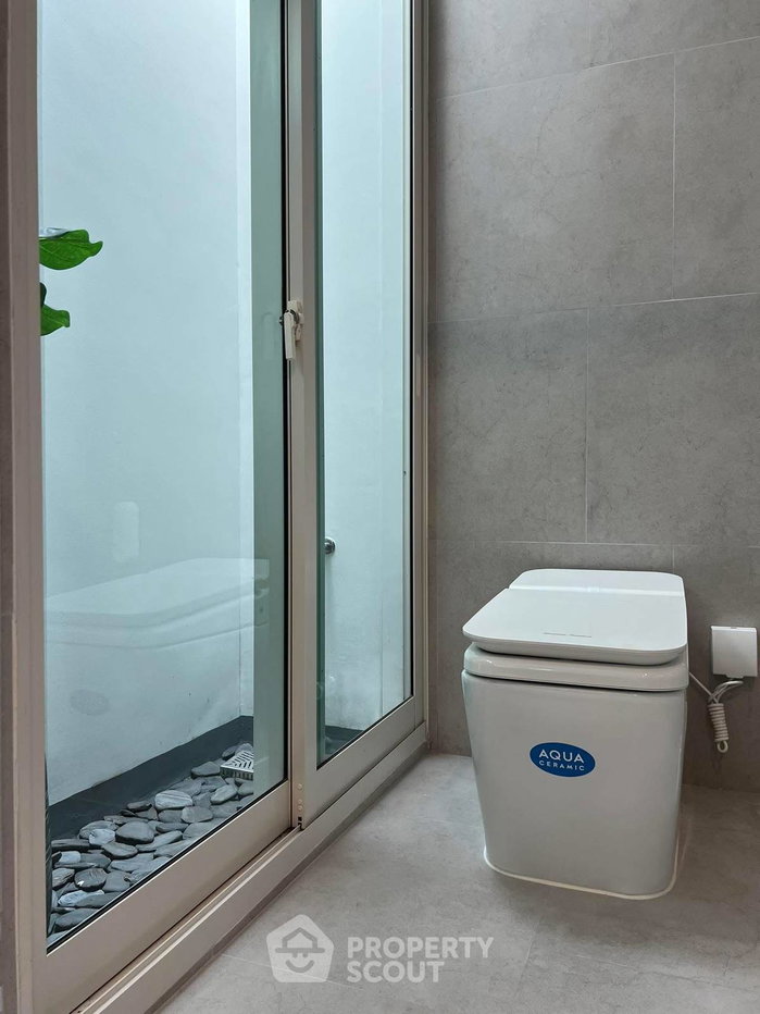 รูป ทาวน์เฮาส์ 4 ห้องนอน ขาย บ้าน VIVE บางนา กม.7 บางแก้ว (ID 2434369) - รูปที่ 16/19