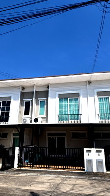 ทาวน์โฮมให้เช่า : บ้านใหม่ ไม่เคยปล่อยเช่า ทาวน์โฮมใกล้ BTS วุฒากาศ | Casa City กัลปพฤกษ์-สาทร