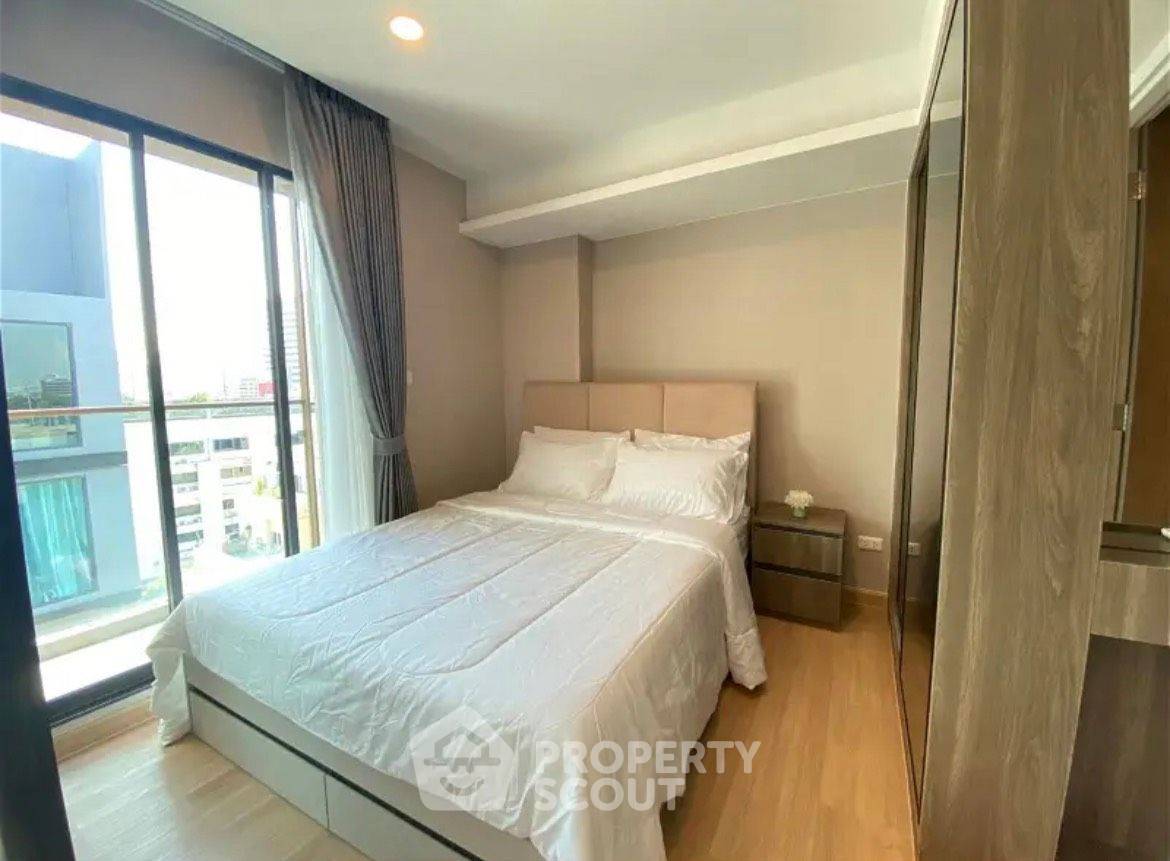 picture 1-BR 28 Sqm Condo For Sale, Lloyd Soonvijai-Thonglor, Bang Kapi (ID 2435745) - 5/7