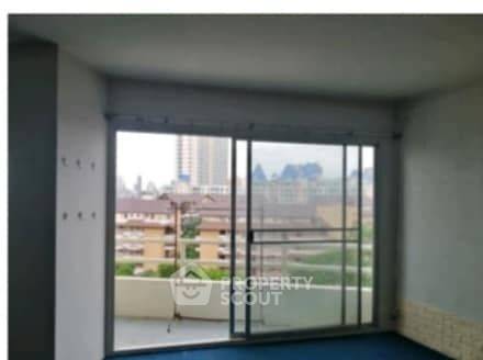 รูป คอนโด 2 ห้องนอน ขาย View Talay 1 จอมเทียน พัทยาใต้ (ID 1196462) - รูปที่ 4/11