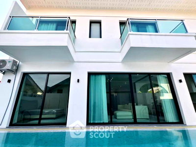 Houses for sale : 5-Bedroom Villa For Sale In Pattaya Nong Prue Near Bang Lamung (ID 2437472)