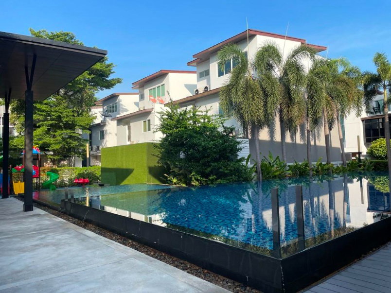 รูป ขายบ้านพร้อมผู้เช่าโครงการ Nirvana พระราม 9   3ชั้น ขนาด 38.5 ตรว. พื้นที่ใช้สอย 240 ตรม. 3 ห้องนอน  - รูปที่ 82/105