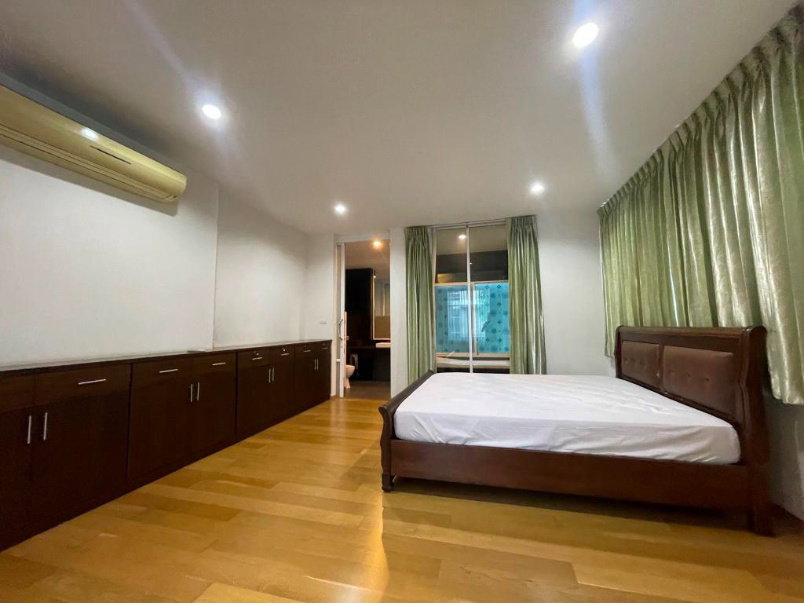 รูป ขายบ้านพร้อมผู้เช่าโครงการ Nirvana พระราม 9   3ชั้น ขนาด 38.5 ตรว. พื้นที่ใช้สอย 240 ตรม. 3 ห้องนอน  - รูปที่ 46/105