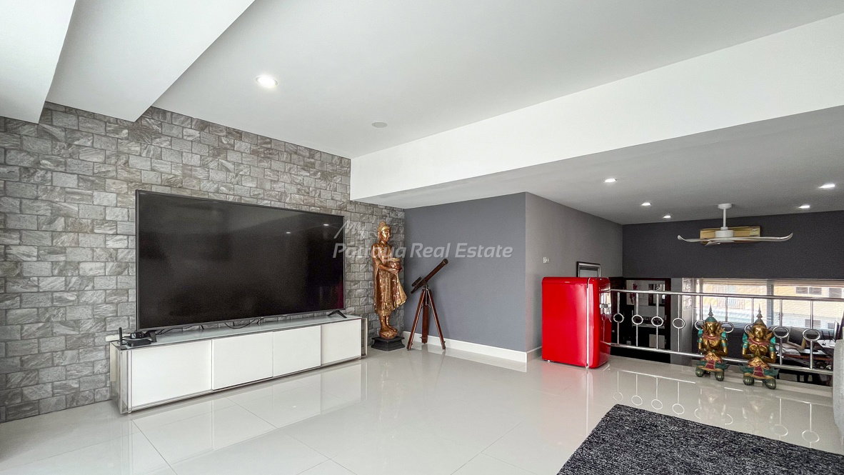 HPRBP02 - ขายบ้านวิลล่า 4 ห้องนอน รอยัล เบลวิล เพนท์เฮ้าส์