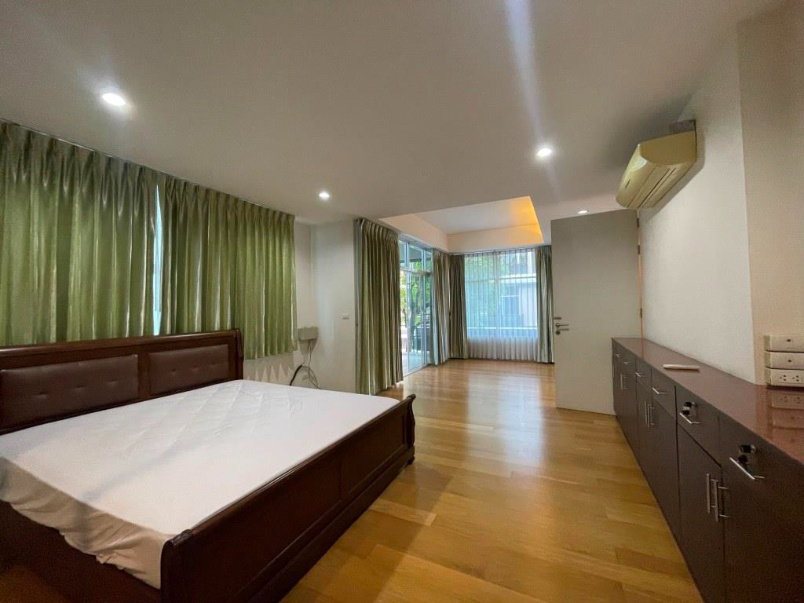 รูป ขายบ้านพร้อมผู้เช่าโครงการ Nirvana พระราม 9   3ชั้น ขนาด 38.5 ตรว. พื้นที่ใช้สอย 240 ตรม. 3 ห้องนอน  - รูปที่ 53/105