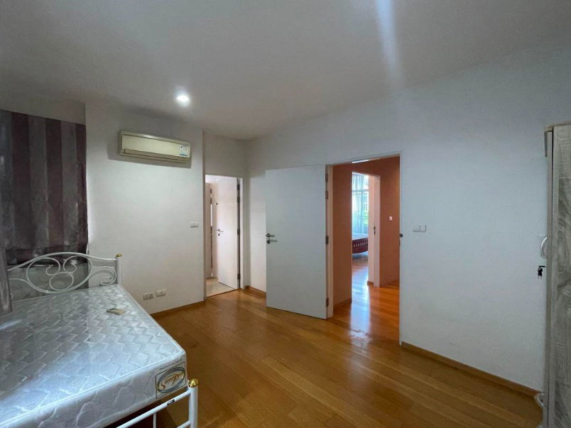 รูป ขายบ้านพร้อมผู้เช่าโครงการ Nirvana พระราม 9   3ชั้น ขนาด 38.5 ตรว. พื้นที่ใช้สอย 240 ตรม. 3 ห้องนอน  - รูปที่ 69/105