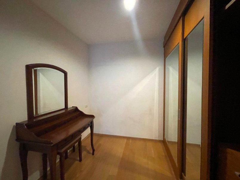รูป ขายบ้านพร้อมผู้เช่าโครงการ Nirvana พระราม 9   3ชั้น ขนาด 38.5 ตรว. พื้นที่ใช้สอย 240 ตรม. 3 ห้องนอน  - รูปที่ 50/105