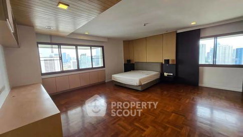 คอนโด 3 ห้องนอน 280 ตร.ม. ชั้น 26 ที่ Tower Park ใกล้ ARL มักกะสัน (ID 2434980)