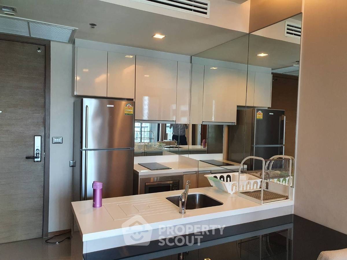 รูป คอนโด 1 ห้องนอน 46 ตร.ม. ที่ ดิ แอดเดรส สาทร ใกล้ BTS เซนต์หลุยส์ 200 ม. (ID 1881413) - รูปที่ 3/19