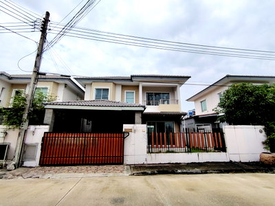 บ้านแฝด มหาวิทยาลัยศิลปากร เมืองทองธานี : ขายบ้านแฝด ซีนเนอรี่  แจ้งวัฒนะ-สรงประภา ราคาพิเศษ