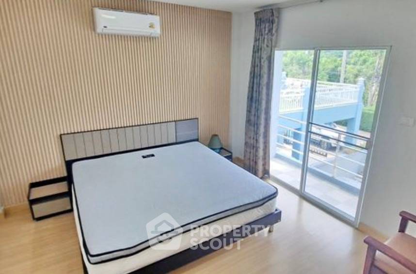 รูป บ้านเดี่ยว 4 ห้องนอน พร้อมรับสัตว์เลี้ยง ขาย ในอีสท์พัทยา หนองปรือ (ID 2428712) - รูปที่ 6/14