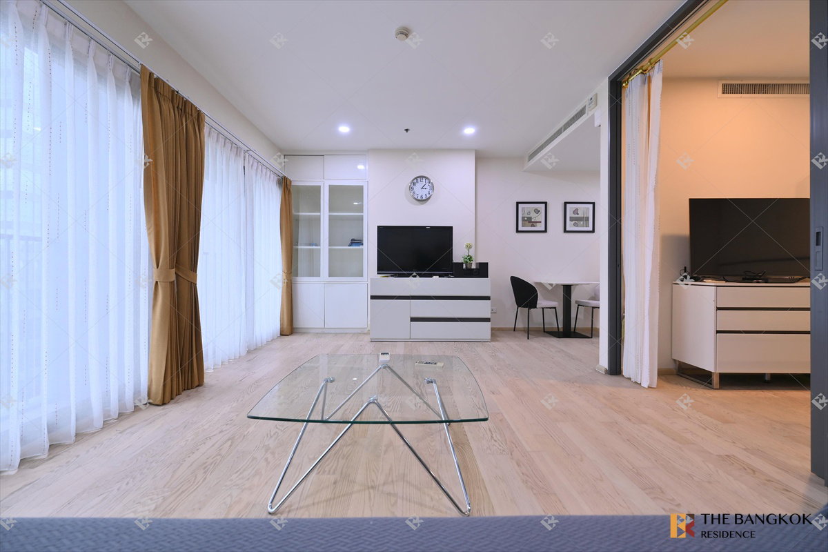 รูป 🏙️ ลงทุนคุ้ม! ห้องรีโนเวทใหม่ ใจกลางสุขุมวิท - Noble Remix ใกล้ BTS ทองหล่อ - รูปที่ 5/16