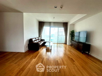 คอนโดให้เช่า : คอนโด 3 ห้องนอน 150 ตร.ม. Millennium Residence @ Sukhumvit ใกล้ BTS อโศก (ID 2339652)