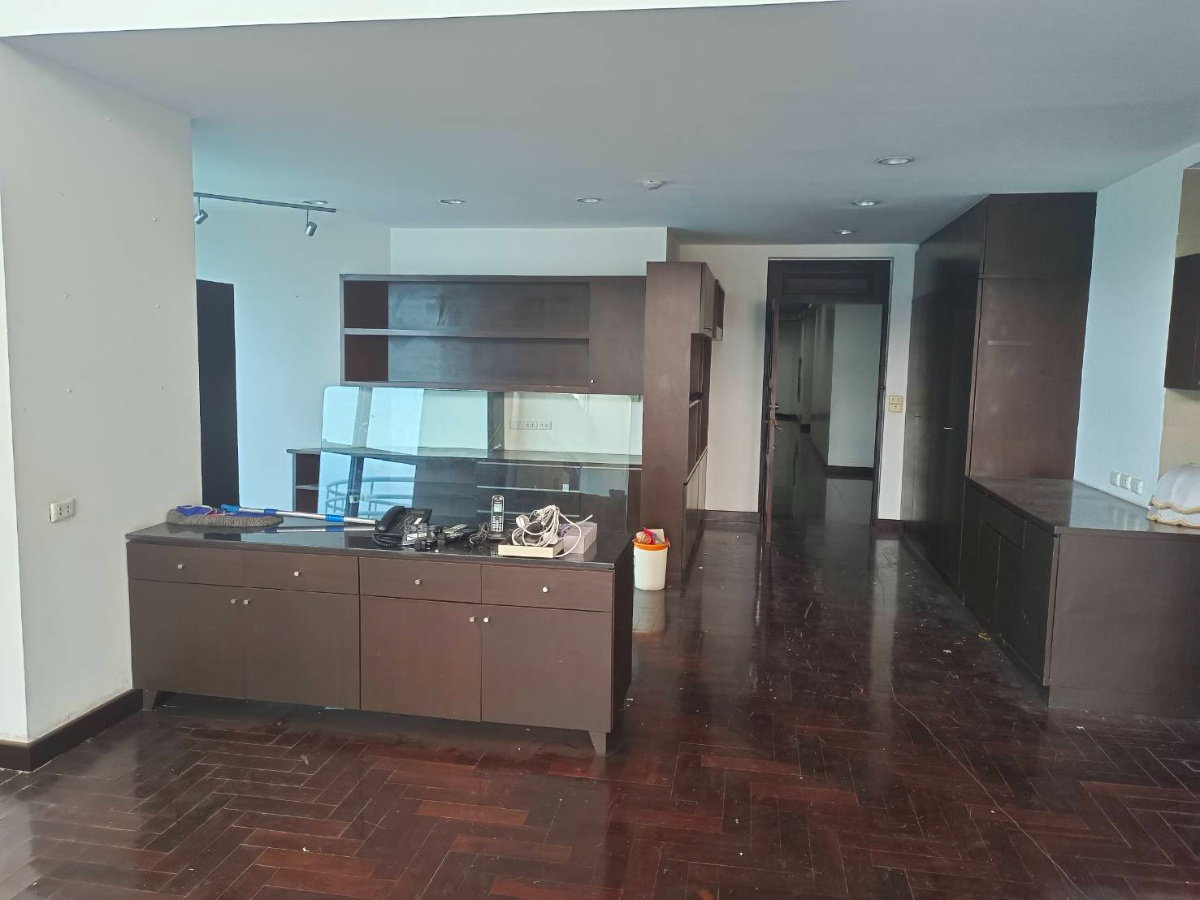 รูป ขาย ห้องคอนโด duplex กว้าง 4 ห้องนอน ที่ คอนโด NS Tower Bangna, ใกล้ห้าง Central บางนา - รูปที่ 4/19