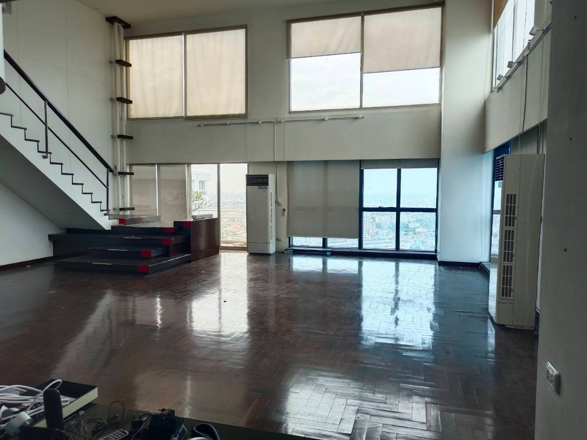 รูป ขาย ห้องคอนโด duplex กว้าง 4 ห้องนอน ที่ คอนโด NS Tower Bangna, ใกล้ห้าง Central บางนา - รูปที่ 2/19