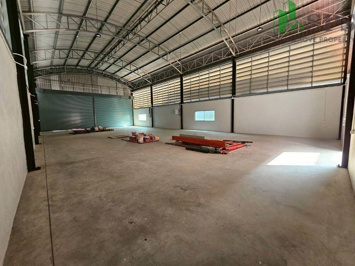รูป ให้เช่าโกดังรีโนเวทใหม่ บางพลีใหญ่ สมุทรปราการ (SPSP633) - รูปที่ 17/18