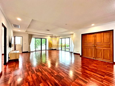 Apartment building for rent Srinakharinwirot University Prasanmit Campus : Elegant 3 Bedroom Apartment for Rent in Thonglor - BR21143AP