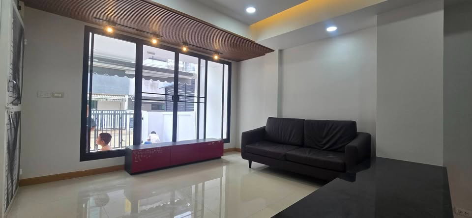 รูป  EHL-250443 ให้เช่า บ้านสารินวิซ แบริ่ง โฮมออฟฟิส 3 ชั้น  - รูปที่ 4/14