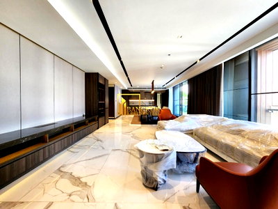 Apartment building for rent Srinakharinwirot University Prasanmit Campus : Beautiful 3 Bedroom Luxury Apartment in Phrom Phong Area - BR20933AP