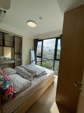 HotDealâðĨðĨ For Rentâ | Prime Location and Special Price, Condo at Regal Sathon - Naradhiwas MD-25081711