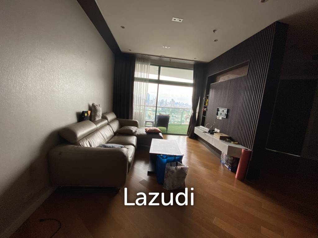 รูป Stunning 2-Bed Condo With Skyline Views Bangkok - รูปที่ 1/18