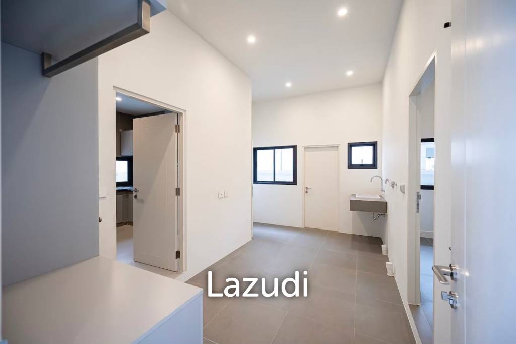 รูป 4 bedroom 5 bathroom 554 Sq.M. Narasiri Krungthep Kreetha - รูปที่ 12/25