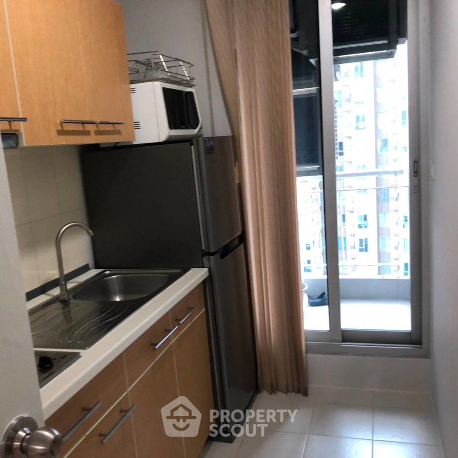 รูป คอนโด 2 ห้องนอน 65 ตร.ม ชั้นสูง Life @ Ratchada-Huaikwang ใกล้ MRT สุทธิสาร 400 ม. (ID 2419037) - รูปที่ 6/7