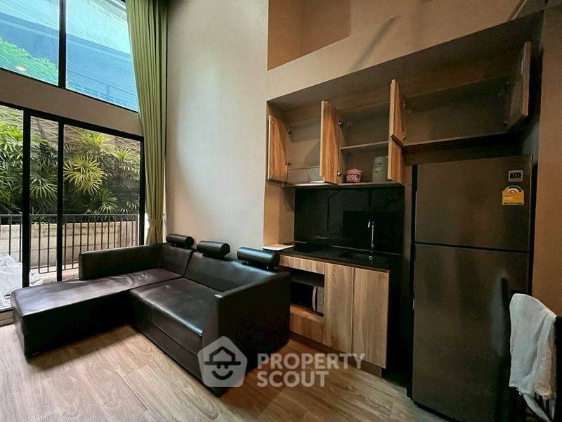 รูป คอนโด 1 ห้องนอน 49 ตร.ม. ราคาเหมาะสม ใกล้ BTS สะพานสุรศักดิ์ โครงการ Blossom Condo @ Sathorn-Charoenrat (ID 2443434) - รูปที่ 2/9