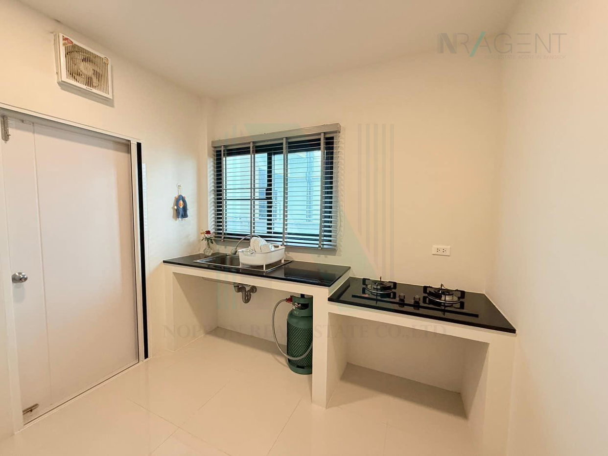รูป ขายบ้านเดี่ยว โครงการ เซนโทร บางนา 2 ชั้น 3 ห้องนอน 3 ห้องน้ำ - รูปที่ 5/8