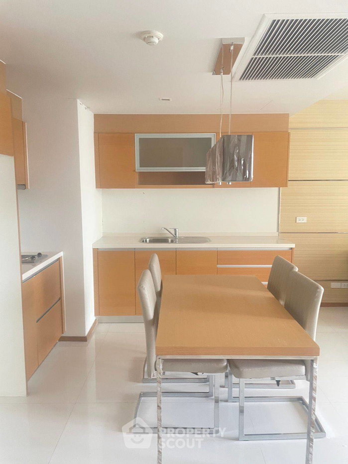 รูป คอนโด 1 ห้องนอน ขนาด 68 ตร.ม. ชั้น 22 โครงการ สาธร เฮอริเทจ เรสซิเดนซ์ ใกล้ BTS ช่องนนทรี (ID 2442712) - รูปที่ 1/7