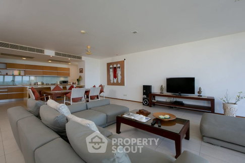 คอนโด 2 ห้องนอน ขาย The Heights Phuket Condominium ทำเลกะรน (ID 2064767)