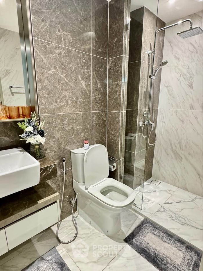 รูป คอนโด 3 ห้องนอน 110 ตร.ม. ให้เช่า ที่ ฟินน์ อโศก ห่าง BTS อโศก 400 ม. (ID 2446575) - รูปที่ 25/39