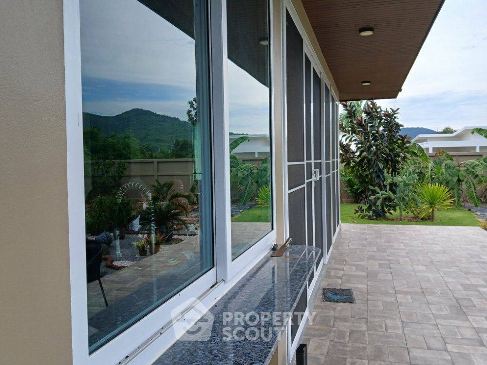รูป วิลล่า 2 ห้องนอน สำหรับขาย ใกล้ปากน้ำปราณ เป็นมิตรกับสัตว์เลี้ยง (ID 2442714) - รูปที่ 4/13
