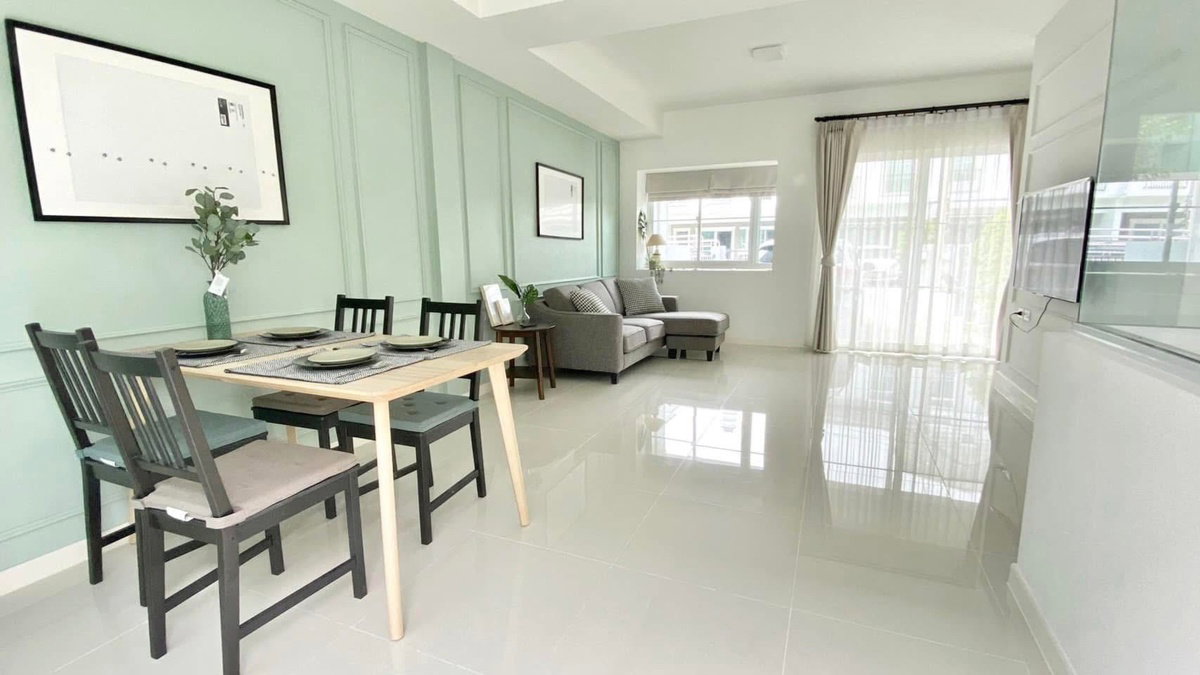 รูป 🏡 ให้เช่าบ้าน Indy 2 บางนา - รามคำแหง 2  หลังมุม 2 ชั้นครึ่ง (มีชั้นลอย) มีสวนในรั้ว  - รูปที่ 5/11