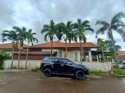 For Sale: House at Sriracha Lakeside Village (S03-2134)