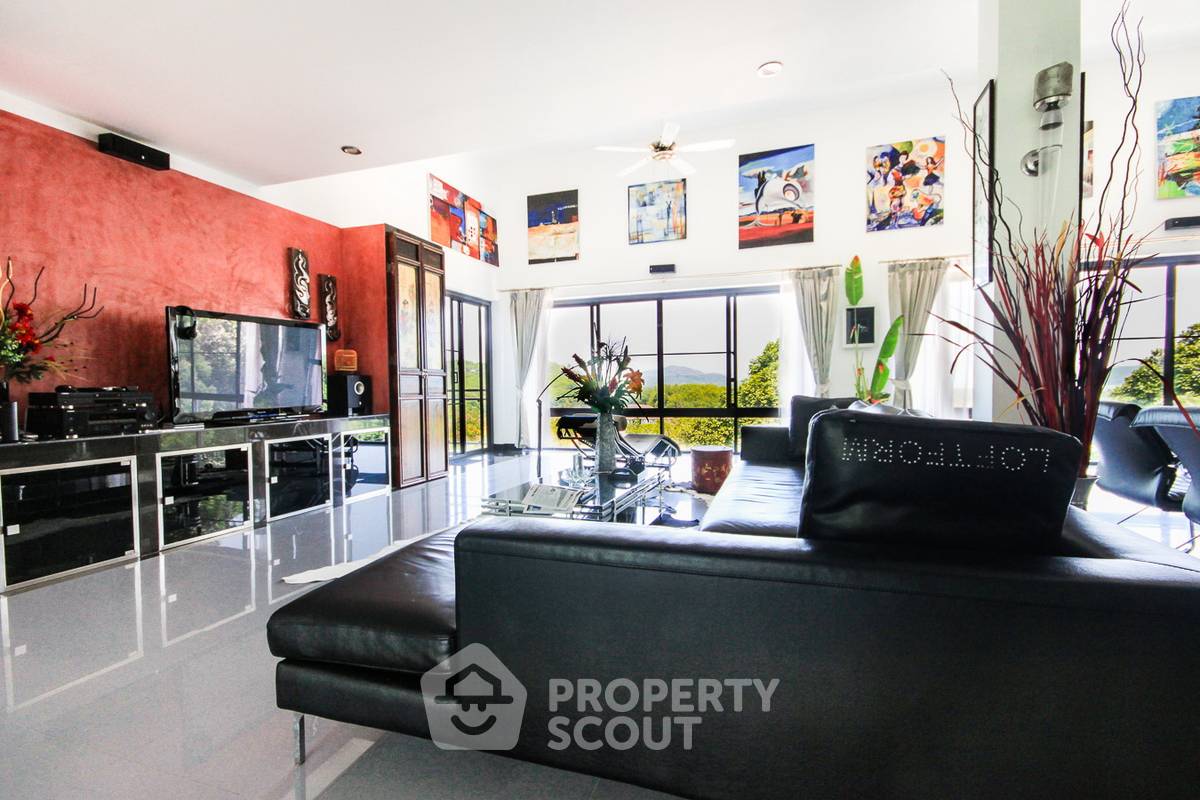 picture Pet-Friendly 5-BR Villa 650 Sqm For Sale In Ratsada, Phuket (ID 792688) - 13/16