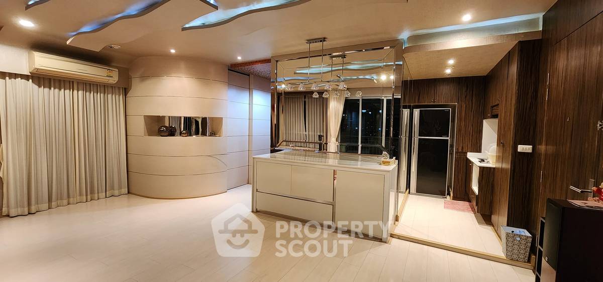 รูป คอนโด 1 ห้องนอน 60 ตร.ม. ที่ Life @ Ratchada-Suthisan ใกล้ MRT สุทธิสาร 100 ม. (ID 998449) - รูปที่ 10/11