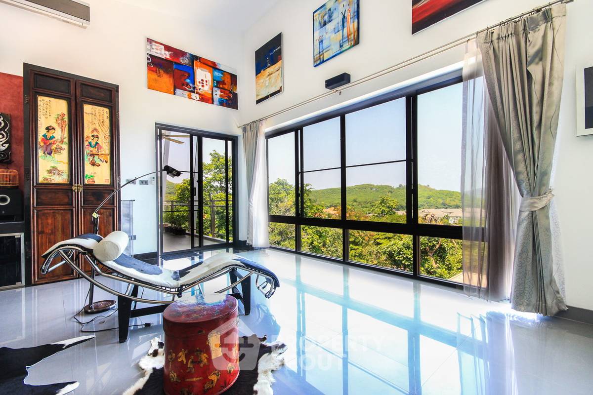 picture Pet-Friendly 5-BR Villa 650 Sqm For Sale In Ratsada, Phuket (ID 792688) - 14/16