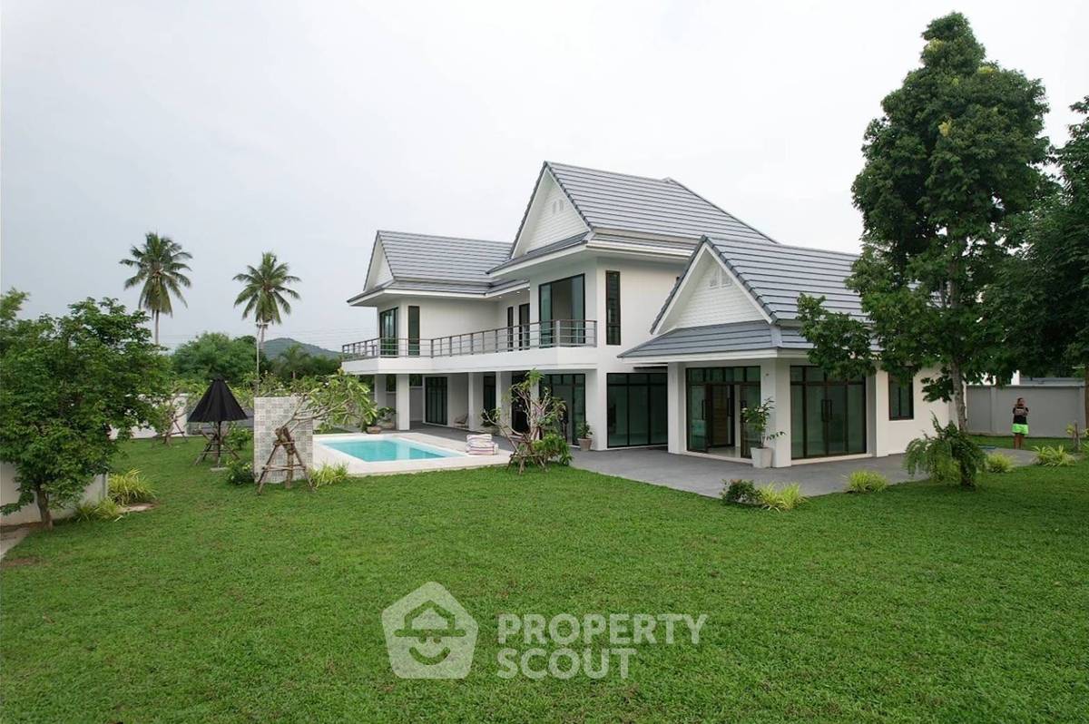 รูป ขายวิลล่า 3 ห้องนอน พื้นที่ 343 ตร.ม. สัตหีบ ชลบุรี (ID 1744938) - รูปที่ 9/30