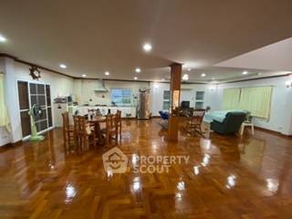 picture Pet-Friendly 2-BR House For Sale in Pattaya Near Na Kluea (ID 1625096) - 6/8