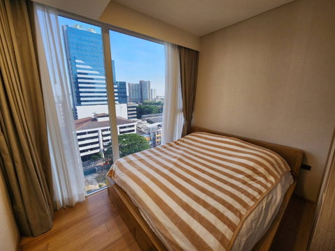 T1496 Condo for rent at Siamese Exclusive Sukhumvit 42. Beautiful, fully furnished unit. Special price.