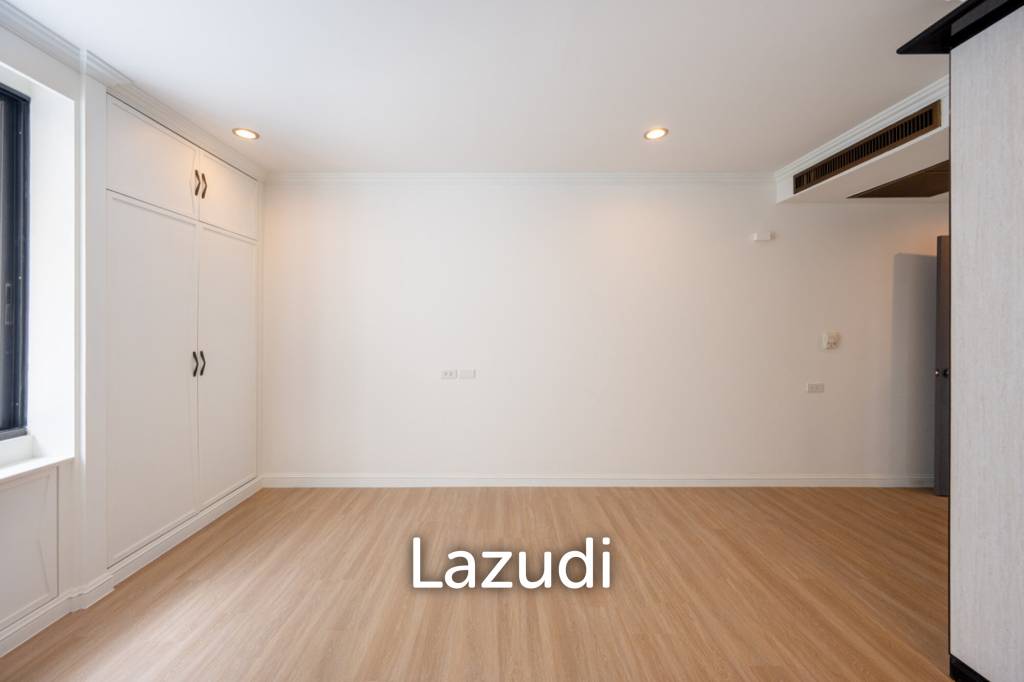 รูป Luxurious 3-Bedroom Condo at Las Colinas Bangkok - รูปที่ 14/36