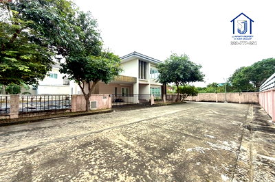 บ้านเดี่ยว ถนนรังสิต-นครนายก : ขายบ้านเดี่ยว 2 ชั้น หมู่บ้าน ซื่อตรง โคซี่ รังสิต-คลอง 6 หลังริม ถนนรังสิต-นครนายก ใกล้ ม.ราชมงคลฯ และทางด่วน