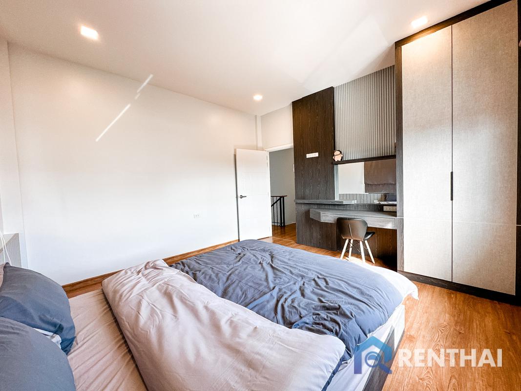 รูป บ้านในพัทยา สไตล์โมเดิร์น  3 นอน 3 น้ำ - รูปที่ 10/20